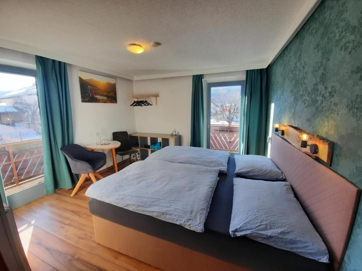 Haus Peter Bed & Breakfast Latschach ober dem Faakersee Ngoại thất bức ảnh