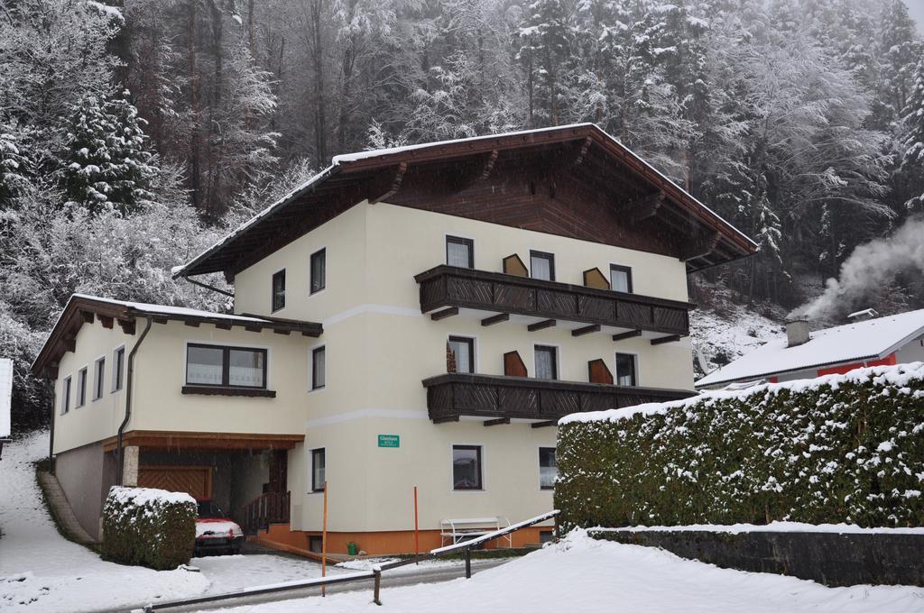 Haus Peter Bed & Breakfast Latschach ober dem Faakersee Ngoại thất bức ảnh