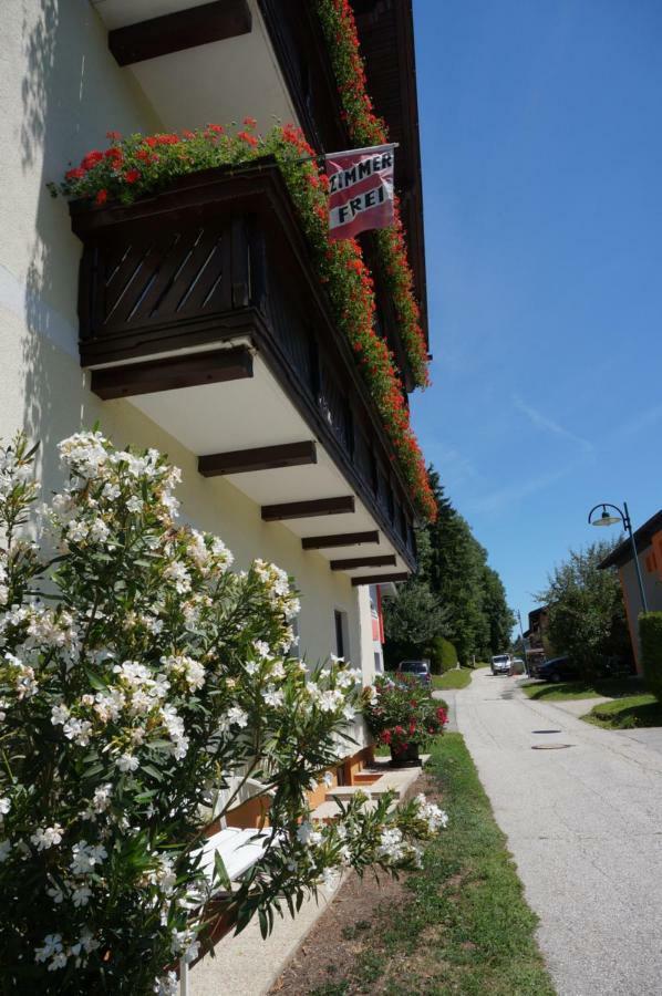 Haus Peter Bed & Breakfast Latschach ober dem Faakersee Ngoại thất bức ảnh